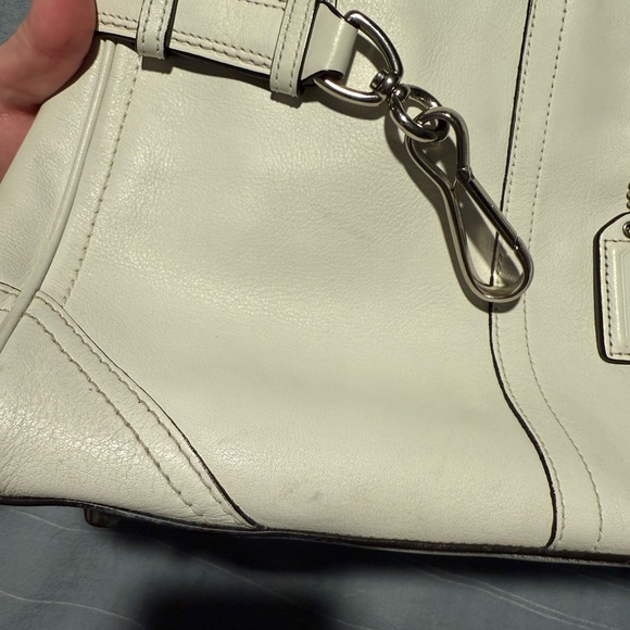 Coach Leather Shoulder Bag White Small - Picture 10 of 11